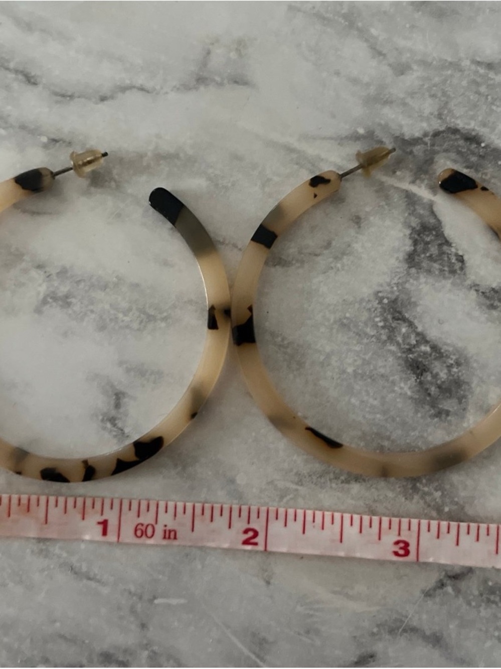 Tortoiseshell Hoop Earrings - Beige and Black